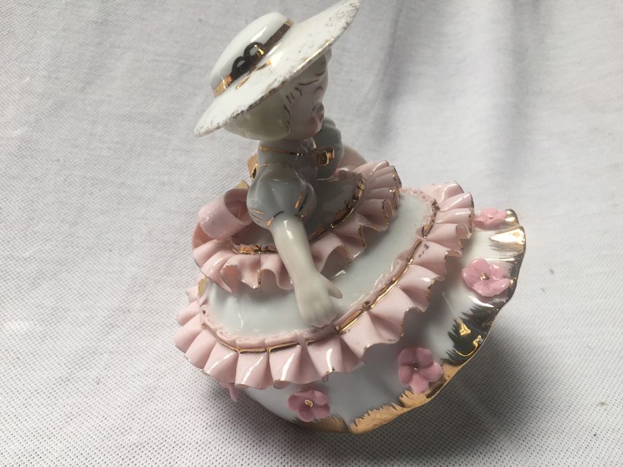 Vintage Lefton Figurines