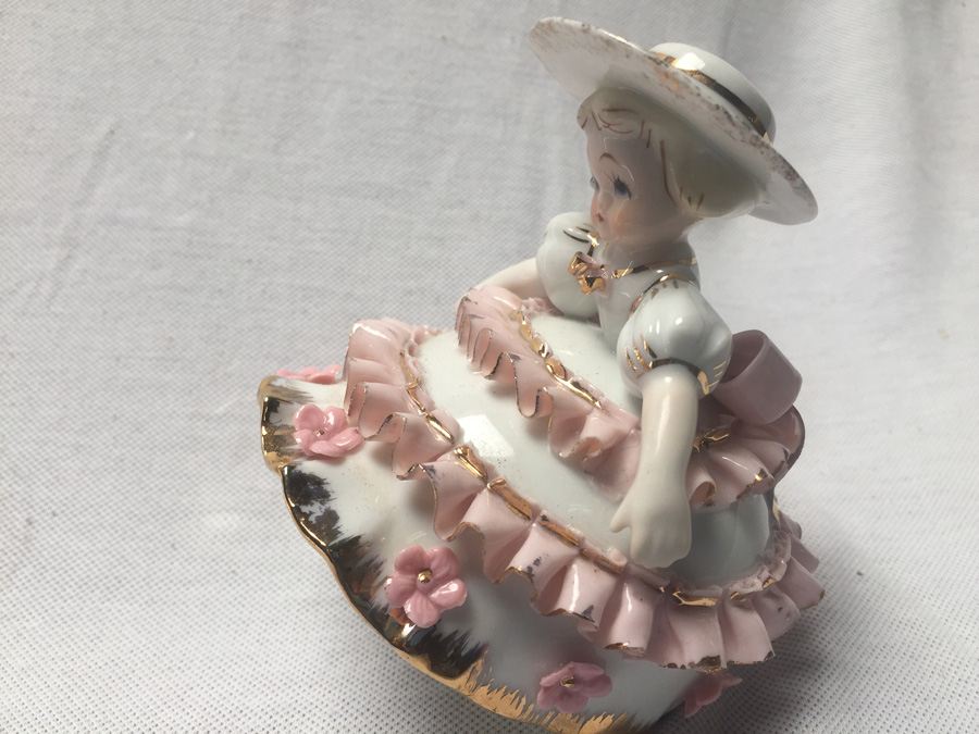Vintage Lefton Figurines