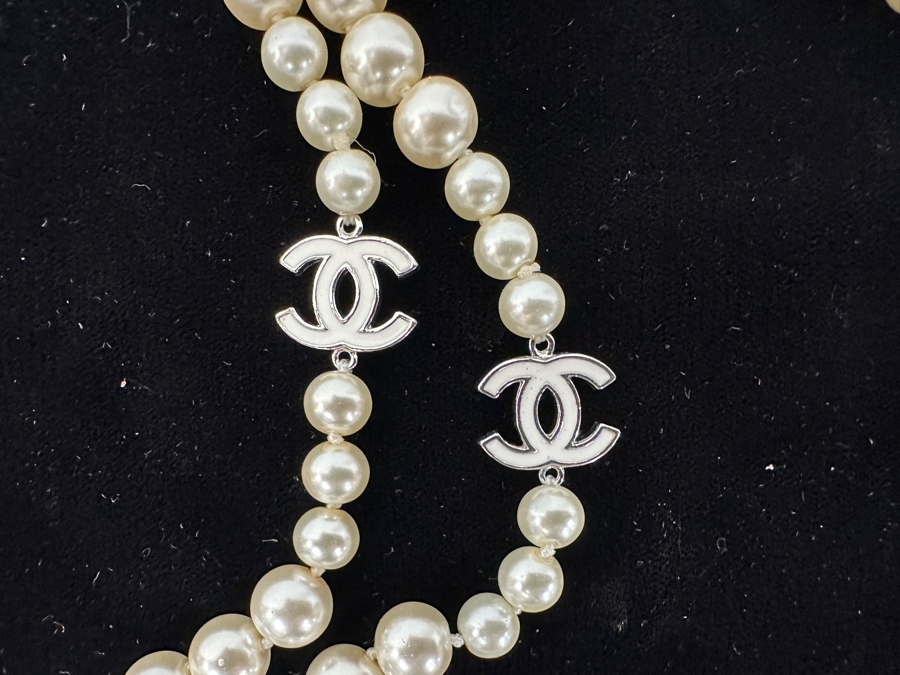 Faux Channel 68' Faux Pearl Necklace [Photo 3]