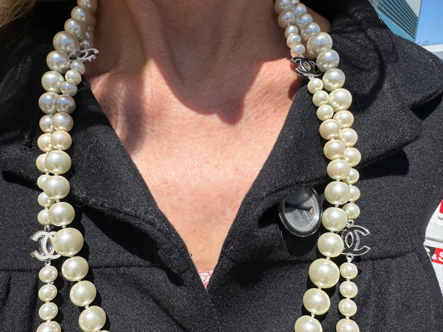 Faux Channel 68' Faux Pearl Necklace [Photo 9]