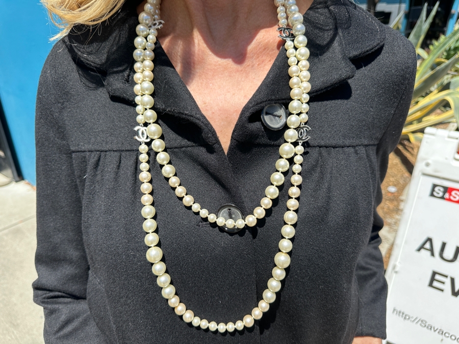 Faux Channel 68' Faux Pearl Necklace [Photo 11]