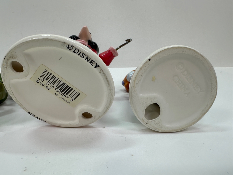 Four Disney Figurines [Photo 9]