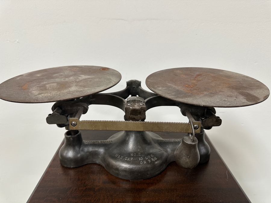 Just Added - Vintage Detecto Scales No. 2 Cast Iron Scale Balance 20W X 9D X 7.5H [Photo 4]