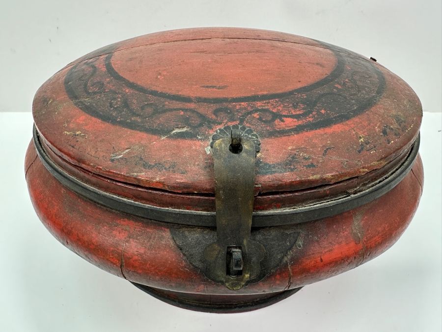 Vintage Chinese Export Wooden Lacquered Round Covered Container Food Lunch Box 12.5W X 6.5H [Photo 2]