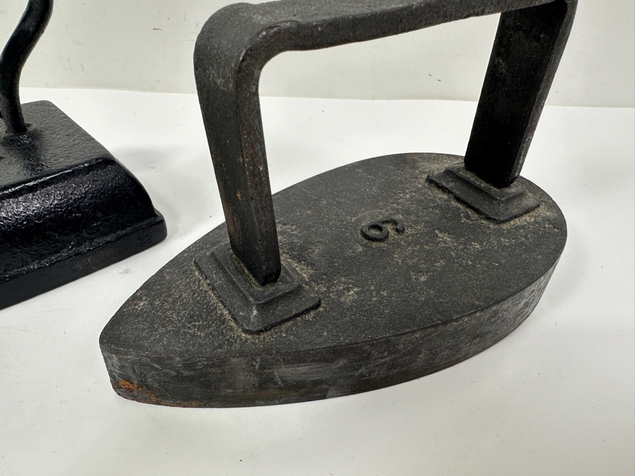 Pair of Antique Cast Iron Flat Irons - One Stamped Geneva Ill [Photo 5]