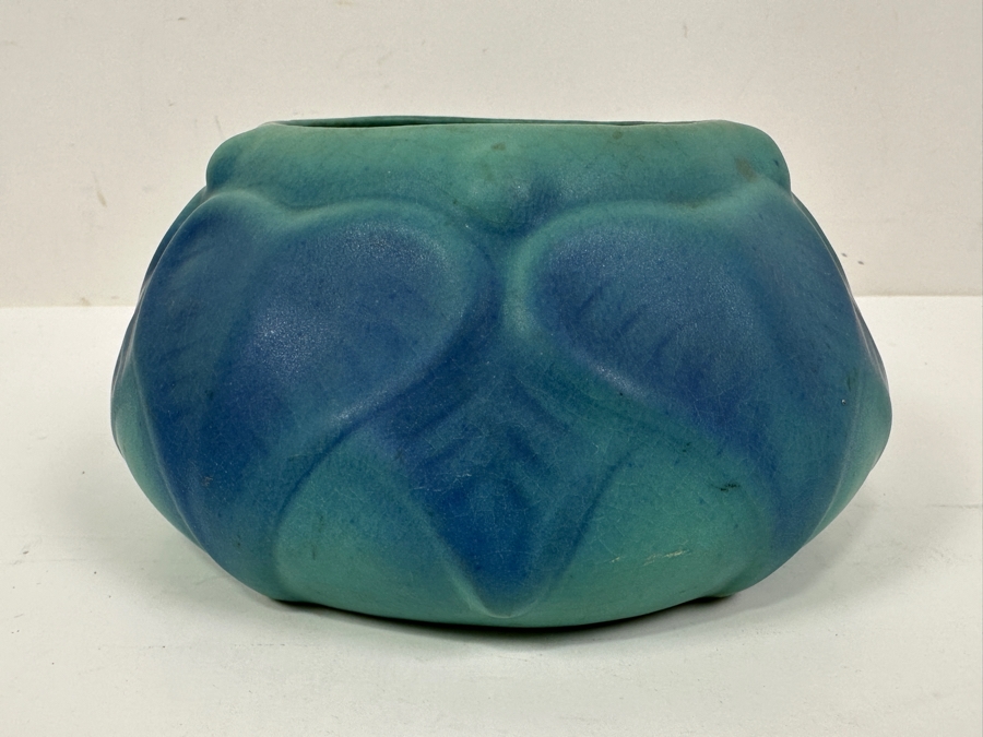 1930's Van Briggle Signed Pottery Bowl with Philodendron Leaves 6W X 3.5H [Photo 3]