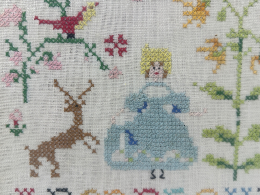 Vintage Needlework Cross Stitch Alphabet Sampler Framed 19'x15' [Photo 3]