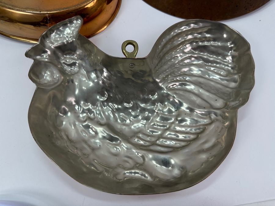(2) Copper Pans and Rooster Mold [Photo 6]