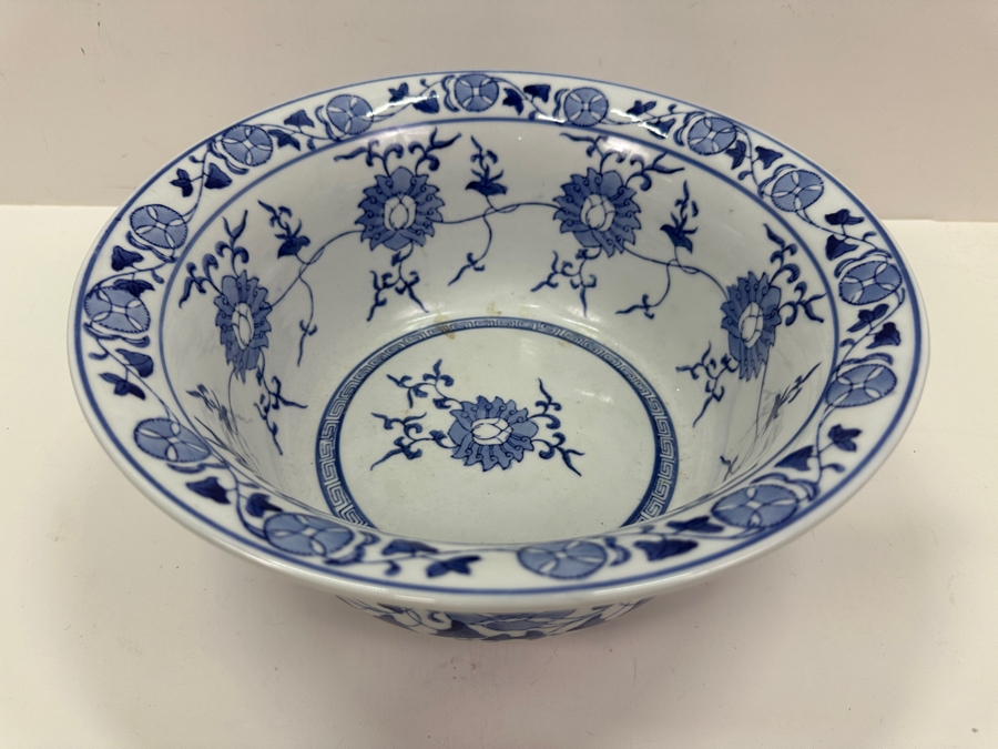 Asian Blue & White Porcelain Bowl 12W X 5H [Photo 4]