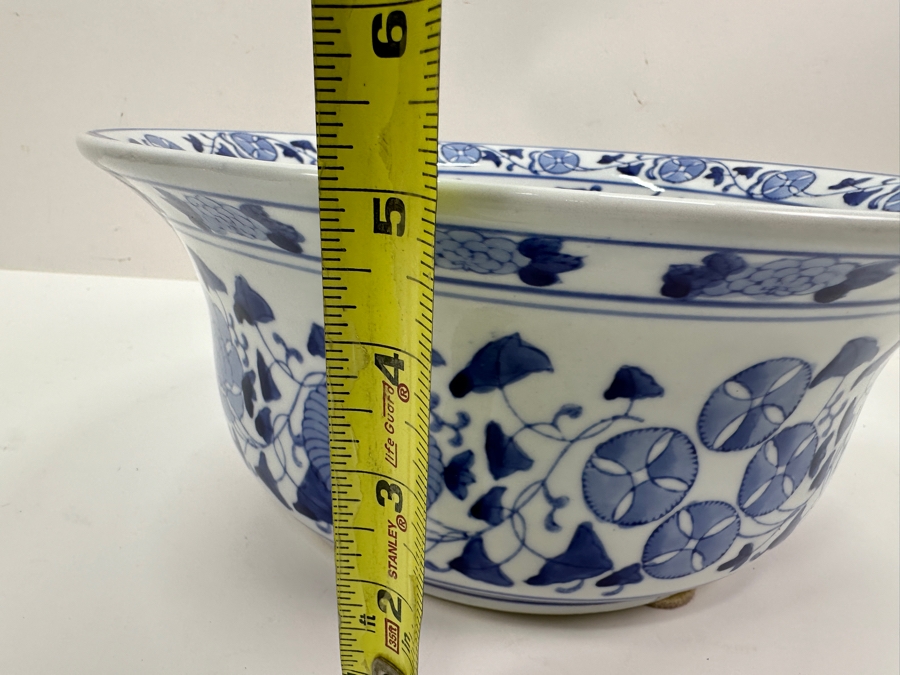Asian Blue & White Porcelain Bowl 12W X 5H [Photo 9]