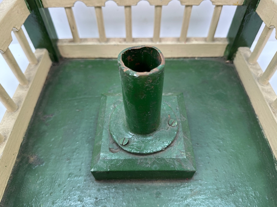 Antique Wooden Fence Christmas Tree Stand 13.25'x13.25' [Photo 7]