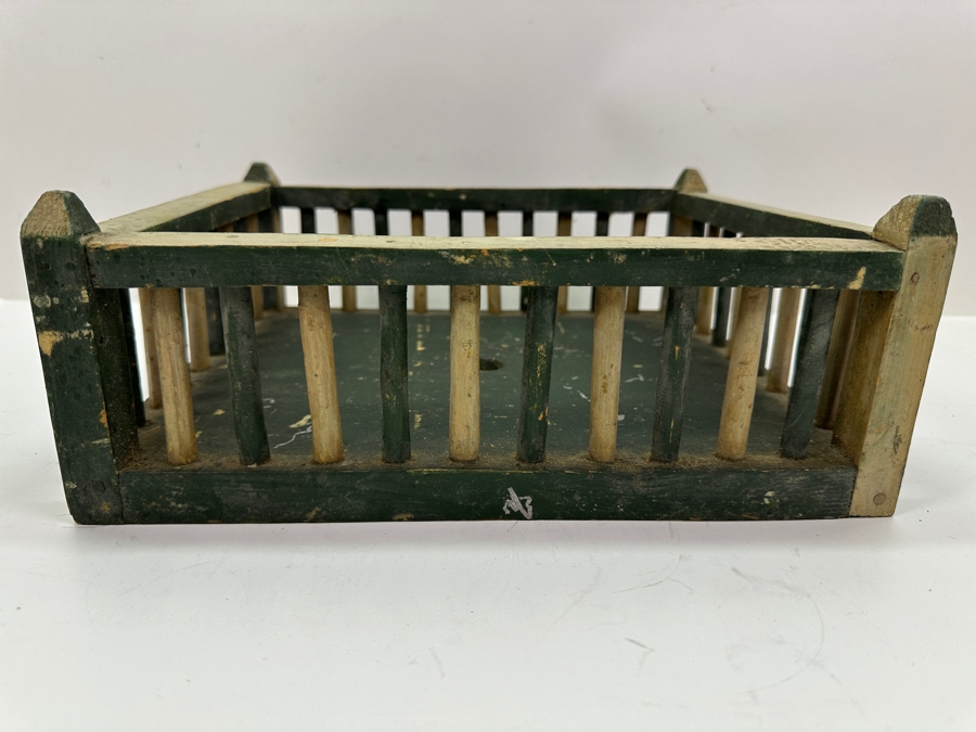 Antique Wooden Fence Christmas Tree Stand 12'W x 10.5'D x 4.5'H [Photo 4]