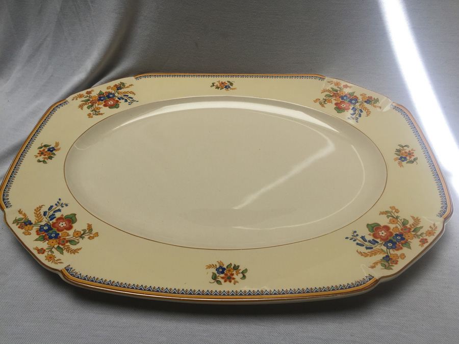 Large Stoneware Serving Platter [Photo 1]