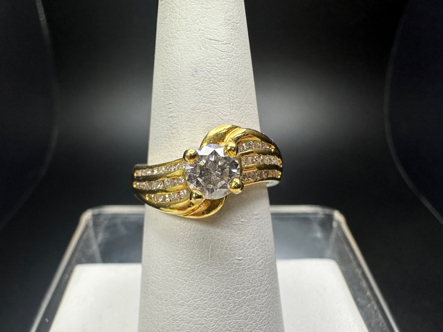 14k Gold Diamond Ring With 5mm Round Brilliant Diamond Est. .5ct G-H SI2 Set With (38) Round Brilliant Diamonds H-I Color SI2 Est. .19cttw 6.1g Size 6.5 Retails $3,600 [Photo 2]