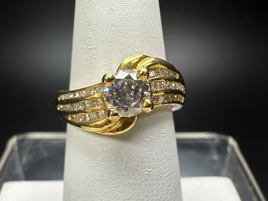 14k Gold Diamond Ring With 5mm Round Brilliant Diamond Est. .5ct G-H SI2 Set With (38) Round Brilliant Diamonds H-I Color SI2 Est. .19cttw 6.1g Size 6.5 Retails $3,600 [Photo 3]