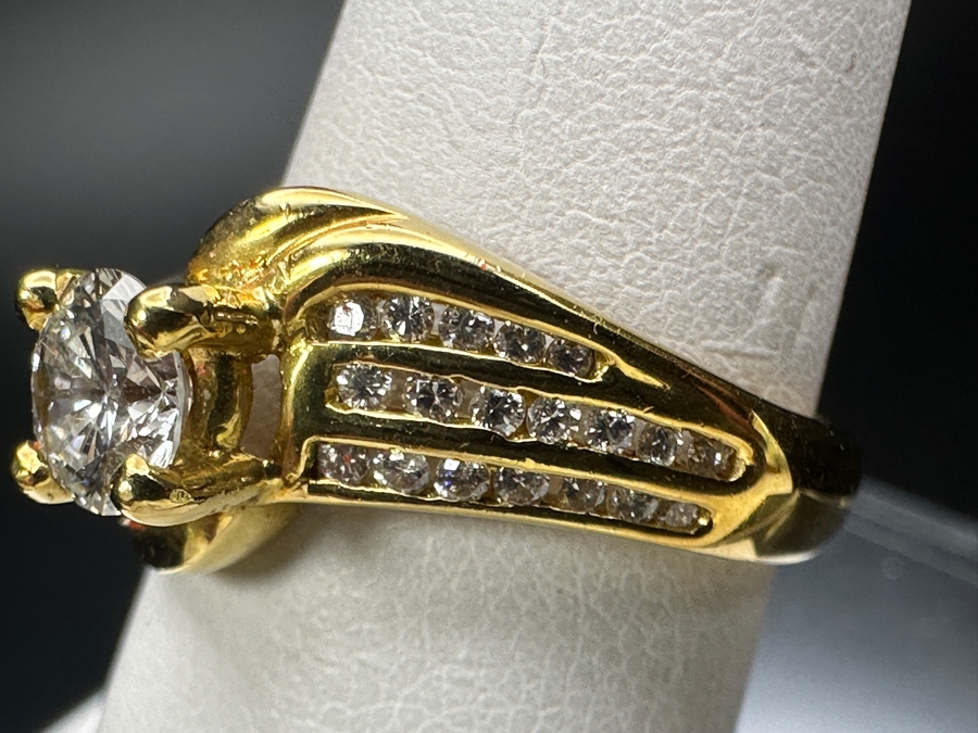 14k Gold Diamond Ring With 5mm Round Brilliant Diamond Est. .5ct G-H SI2 Set With (38) Round Brilliant Diamonds H-I Color SI2 Est. .19cttw 6.1g Size 6.5 Retails $3,600 [Photo 8]