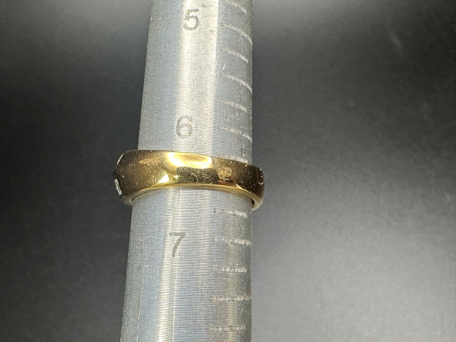 14k Gold Diamond Ring With (26) Baguette Diamonds & (18) Round Brilliant Diamonds Est. 1.05cttw 7.2g Size 6.5 Retails $3,000 [Photo 12]