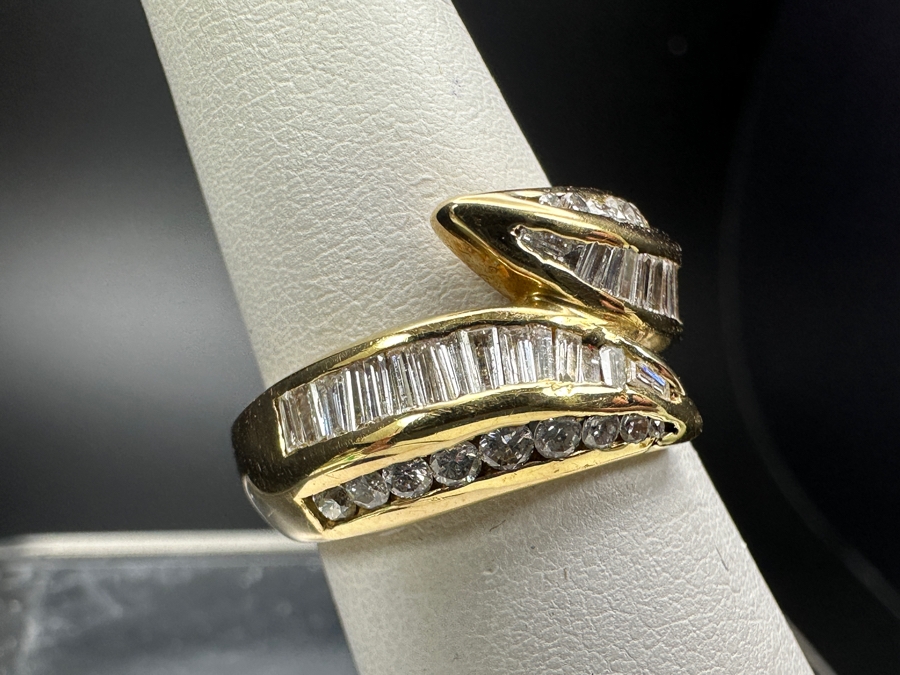14k Gold Diamond Ring With (26) Baguette Diamonds & (18) Round Brilliant Diamonds Est. 1.05cttw 7.2g Size 6.5 Retails $3,000 [Photo 5]