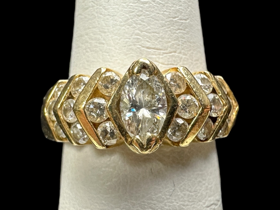 14k Gold Diamond Ring With 5x3mm Marquise Diamond .20ct Set With (18) Round Diamonds .27cttw Size 3.5 3.7g Retails $1,300 [Photo 1]