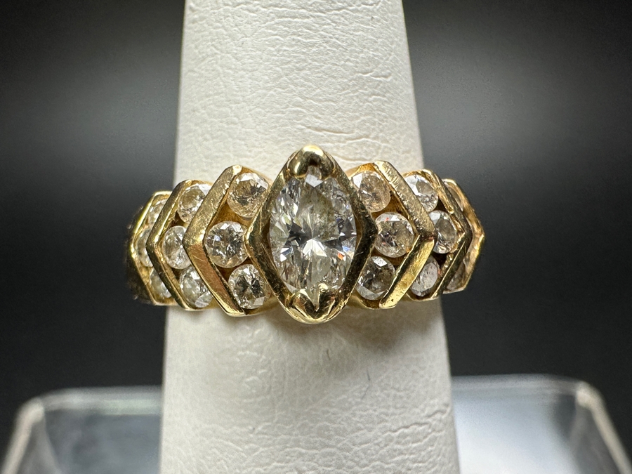 14k Gold Diamond Ring With 5x3mm Marquise Diamond .20ct Set With (18) Round Diamonds .27cttw Size 3.5 3.7g Retails $1,300 [Photo 4]
