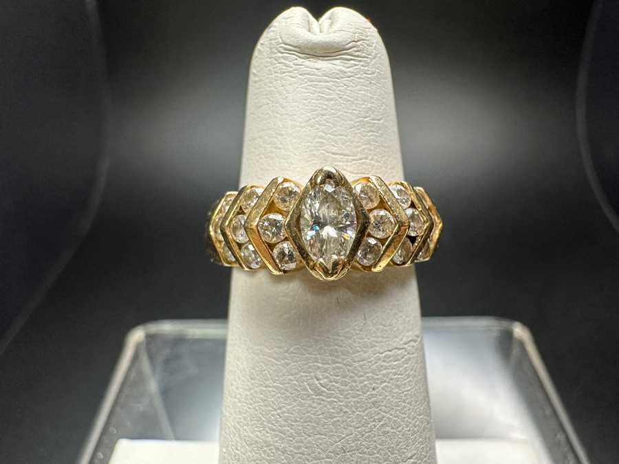14k Gold Diamond Ring With 5x3mm Marquise Diamond .20ct Set With (18) Round Diamonds .27cttw Size 3.5 3.7g Retails $1,300 [Photo 2]