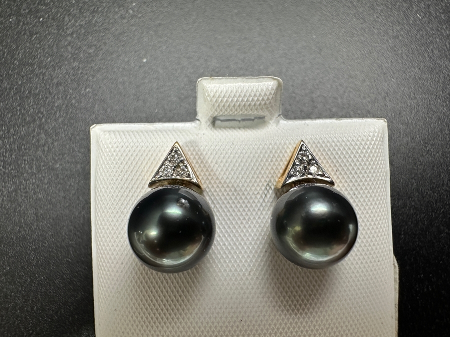 14k Gold (2) 9mm Tahitian Pearls With (6) 1mm Round Brilliant Diamonds Est. .05cttw 3.7g Retails $600 [Photo 2]
