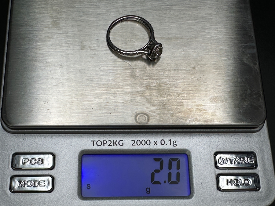 14k Gold Diamond Ring With (1) 4.5mm Round Brilliant Diamond .36ct & (32) 1mm Round Brilliant Accent Diamonds Size 5.75 2g Retails $1,400 [Photo 16]