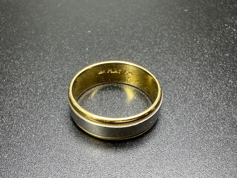 18k Gold / Platinum Ring Size 7.5 5.7g Retails $1,200 [Photo 4]