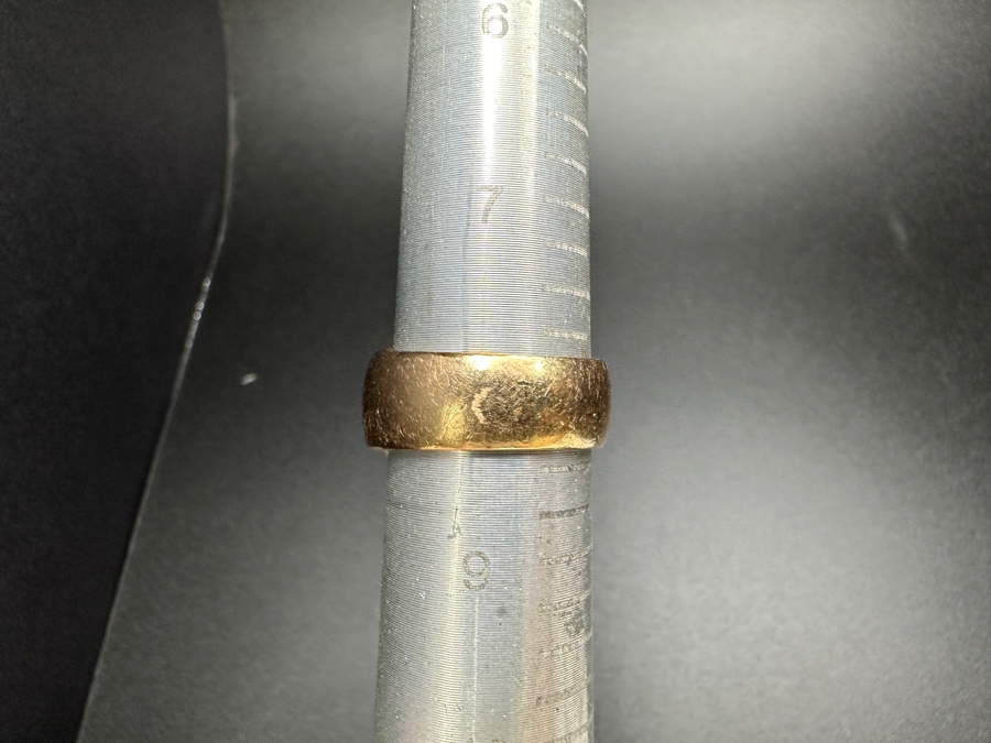 10k Gold Diamond Ring With (1) 4.25mm Round Brilliant Diamond .35ct & (2) 3mm Round Brilliant Diamonds .20cttw Size 8 13.1g Retails $2,800 [Photo 11]