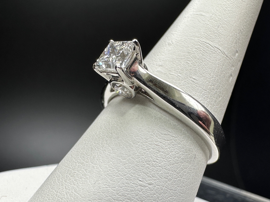 14k Gold Diamond Ring With 4.5mm Princess Cut Diamond .5ct & (2) 3.8mm Round Brilliant Diamonds .44cttw Size 9 4.1g Retails $2,000 [Photo 8]