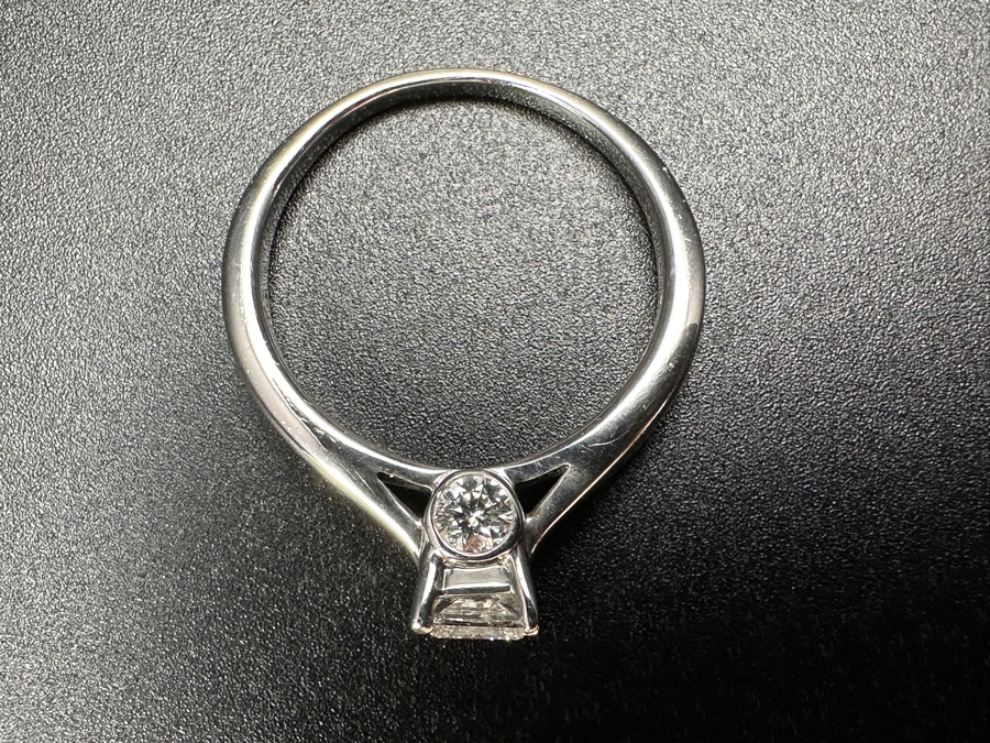 14k Gold Diamond Ring With 4.5mm Princess Cut Diamond .5ct & (2) 3.8mm Round Brilliant Diamonds .44cttw Size 9 4.1g Retails $2,000 [Photo 9]