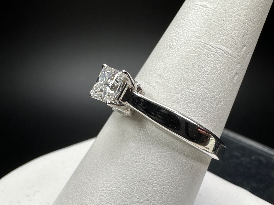 14k Gold Diamond Ring With 4.5mm Princess Cut Diamond .5ct & (2) 3.8mm Round Brilliant Diamonds .44cttw Size 9 4.1g Retails $2,000 [Photo 7]