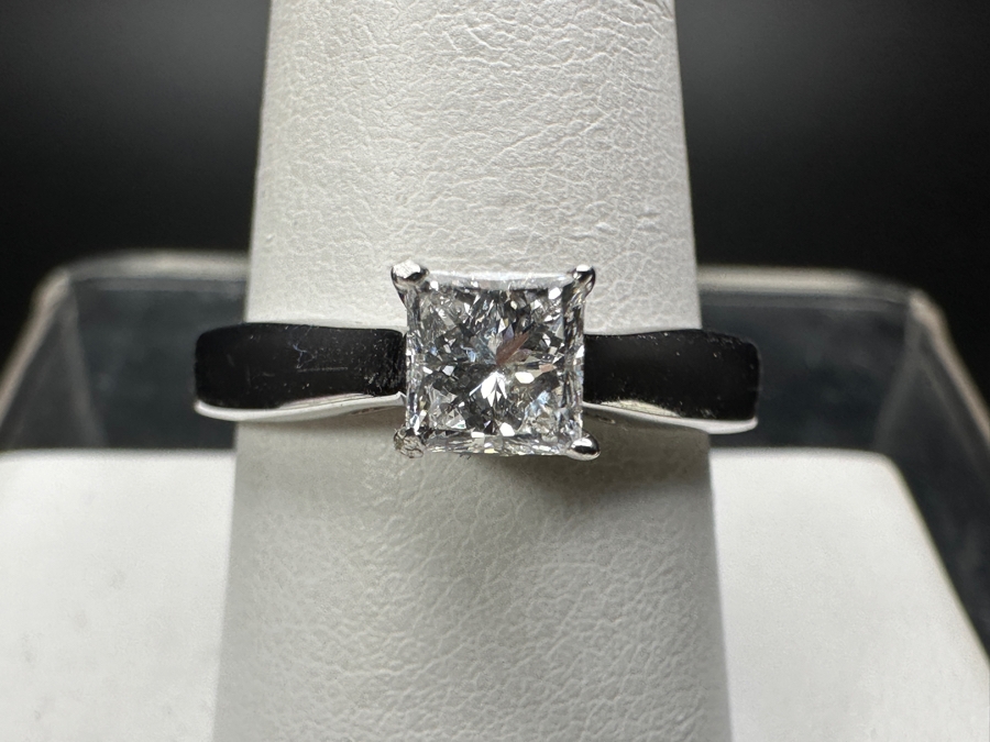 14k Gold Diamond Ring With 4.5mm Princess Cut Diamond .5ct & (2) 3.8mm Round Brilliant Diamonds .44cttw Size 9 4.1g Retails $2,000 [Photo 3]