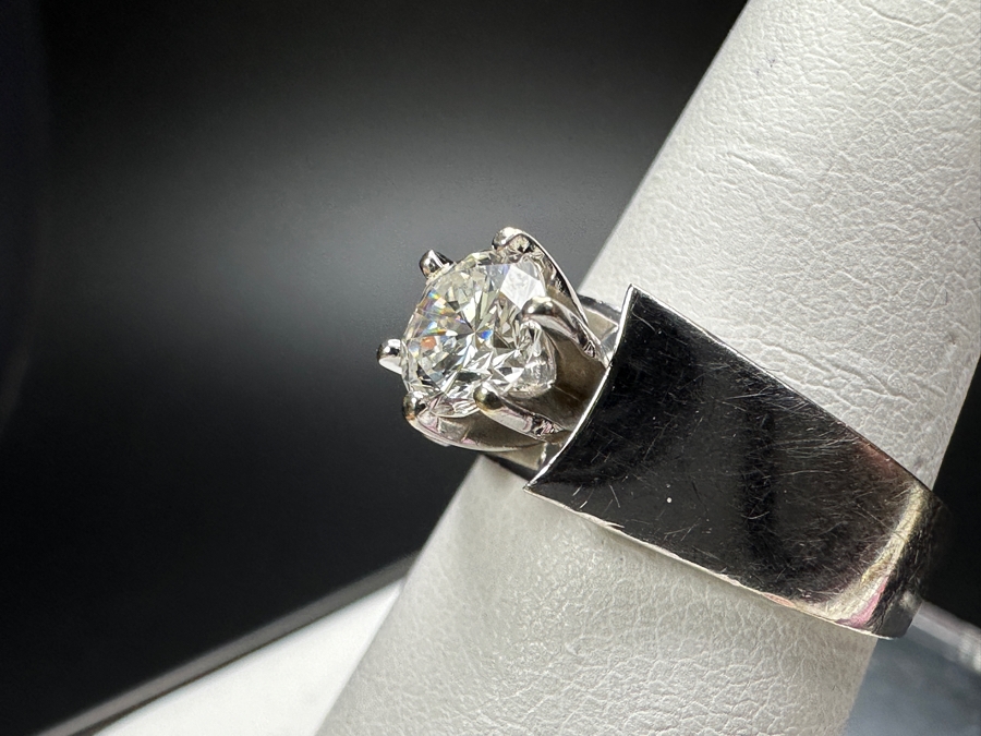 14k Gold Diamond Ring With 5.5mm Round Brilliant Diamond Est. .65ct J Color Size 7 6.3g Retails $2,800 [Photo 8]