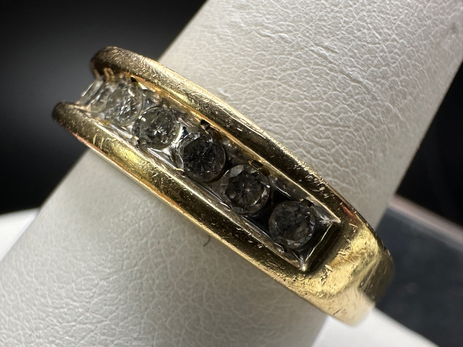 14k Gold Diamond Ring With (9) 2mm Round Brilliant Diamonds Est. .25cttw H-I SI2-I1 Size 10.25 5.2g Retails $1,200 [Photo 7]