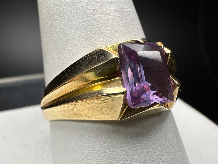14k Gold Synthetic Color Change Sapphire 8x6mm Size 11 5g Retails $1,000 [Photo 3]