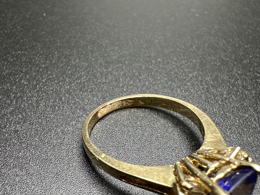 14k Gold Ring With 8x6mm Trillion Shield Cut Tanzanite Est. 1ct & (10) 2-2.5mm x 1mm Baguette Diamonds Est. .15cttw Size 6.5 3.3g Retails $900 [Photo 12]