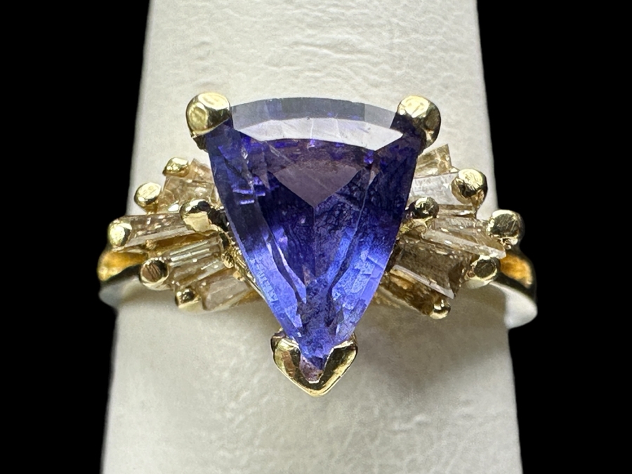 14k Gold Ring With 8x6mm Trillion Shield Cut Tanzanite Est. 1ct & (10) 2-2.5mm x 1mm Baguette Diamonds Est. .15cttw Size 6.5 3.3g Retails $900 [Photo 1]