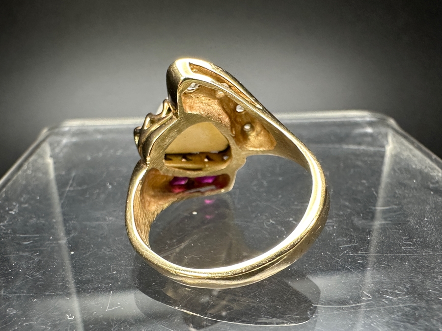 14k Gold Ring With (4) European Cut Diamonds Ranging In Size From 3.8mm-1.5mm Est. .40cttw, Freeform Baroque Pearl & (2) 3.8x3mm Rubies Ruby Size 8.25 7.3g Retails $1,800 [Photo 8]
