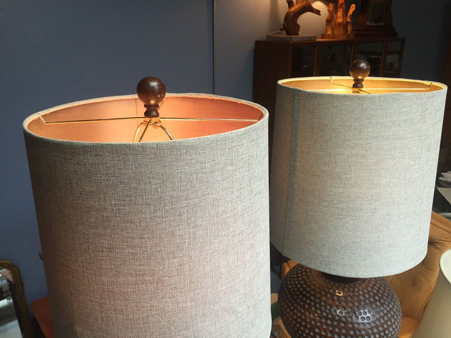 Pair of Contemporary Round Lamps [Photo 7]