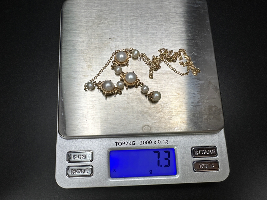 14k Gold Pearl Pendant 17' Necklace With (3) 6.5mm Potato Pearls, (5) 4.5mm Pearls & (1) 6mm Pearl 7.3g Retails $1,600 [Photo 8]