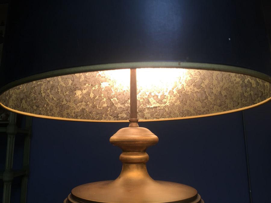 Vintage Large Brass Lamp with Black Shade [Photo 6]