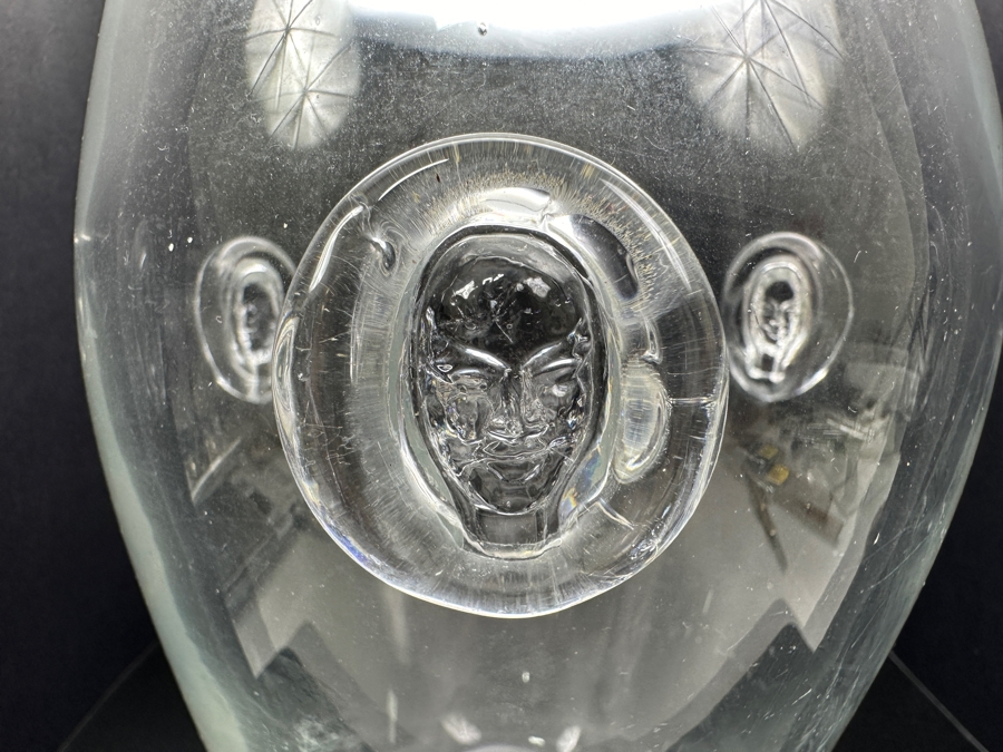 Chalet Art Glass Vase with Sergio Pagnin Face Prunts 10' H  [Photo 4]