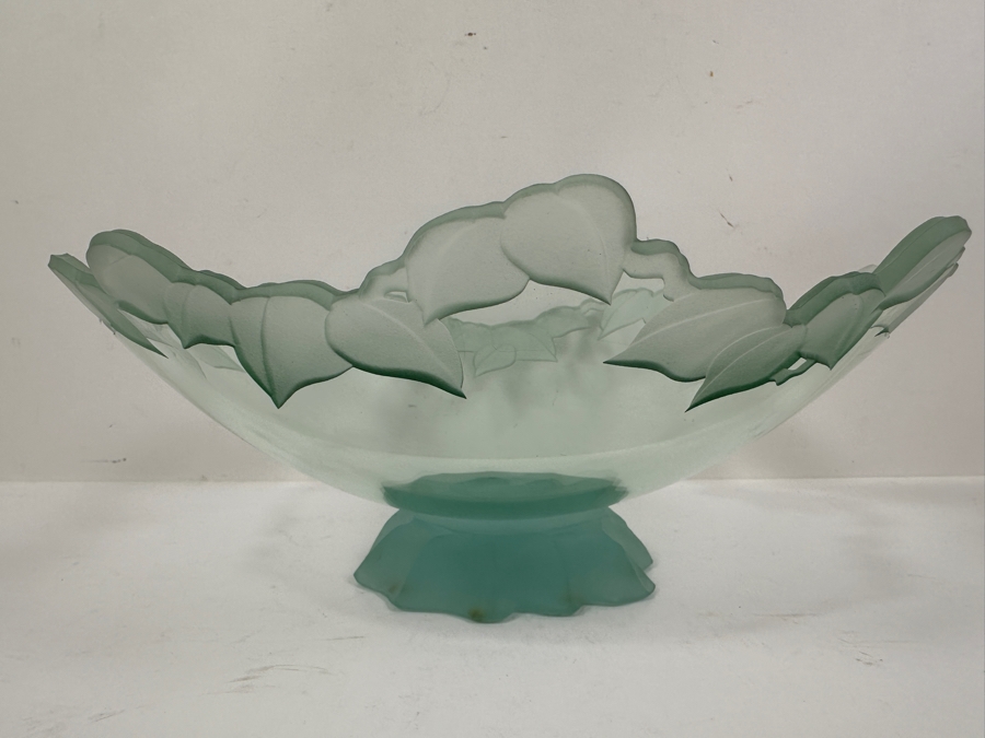 1993 Signed Stephen Schlanser Glass Chloe Bowl with Leaf Pattern (See Photos For Slight Chip On Inner Rim) 12'W x 5'H [Photo 3]
