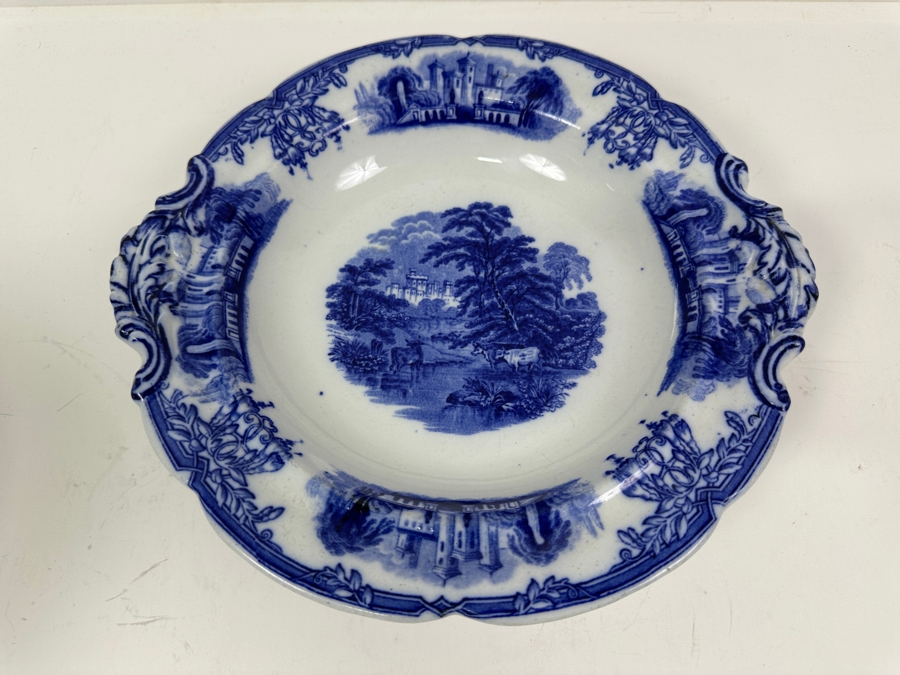 English B.W.M & Co Flow Blue Covered Vegetable Dish 11'W x 6.5'H [Photo 7]