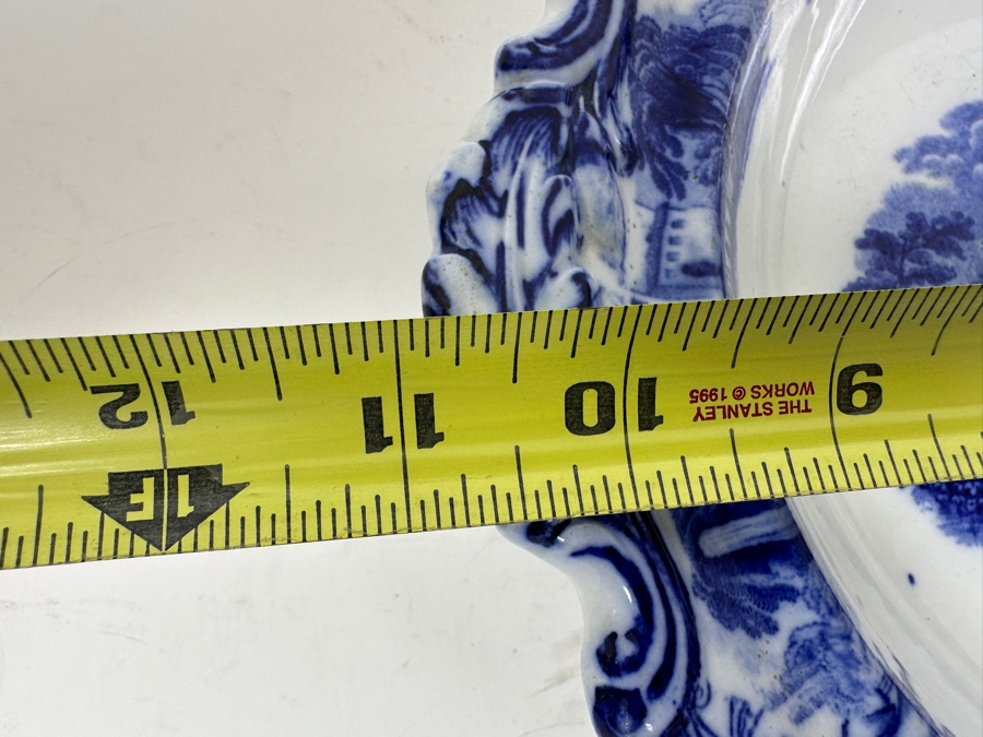 English B.W.M & Co Flow Blue Covered Vegetable Dish 11'W x 6.5'H [Photo 14]