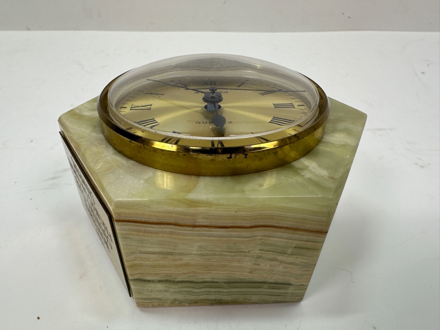 Staiger Marble Hexagonal Shape Quartz Desk Clock 3.5'H [Photo 6]