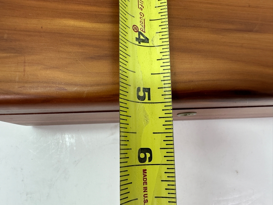 Lane Wooden Salesman Sample Cedar Chest Box 9'W x 5'D x 3.25'H [Photo 9]