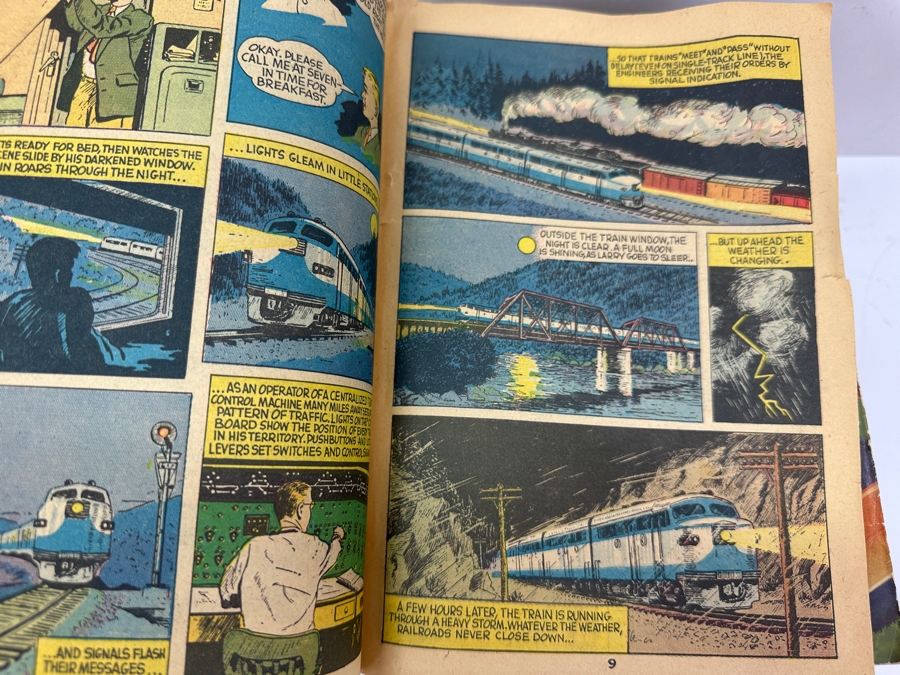 Collection Of Vintage Popular Science and Popular Mechanics Magazines From The 1940s & 1950s (Some Of The Covers Are Missing Or Damaged) [Photo 7]