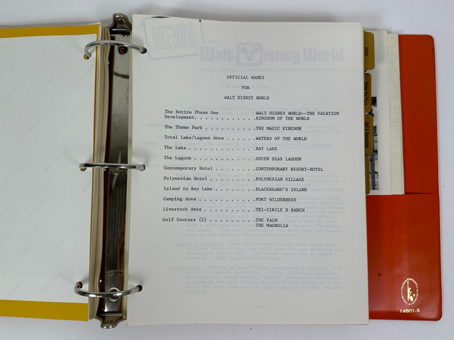 Walt Disney World Guest Relations Binder Filled With Information On Walt Disney World Including Park Maps [Photo 8]